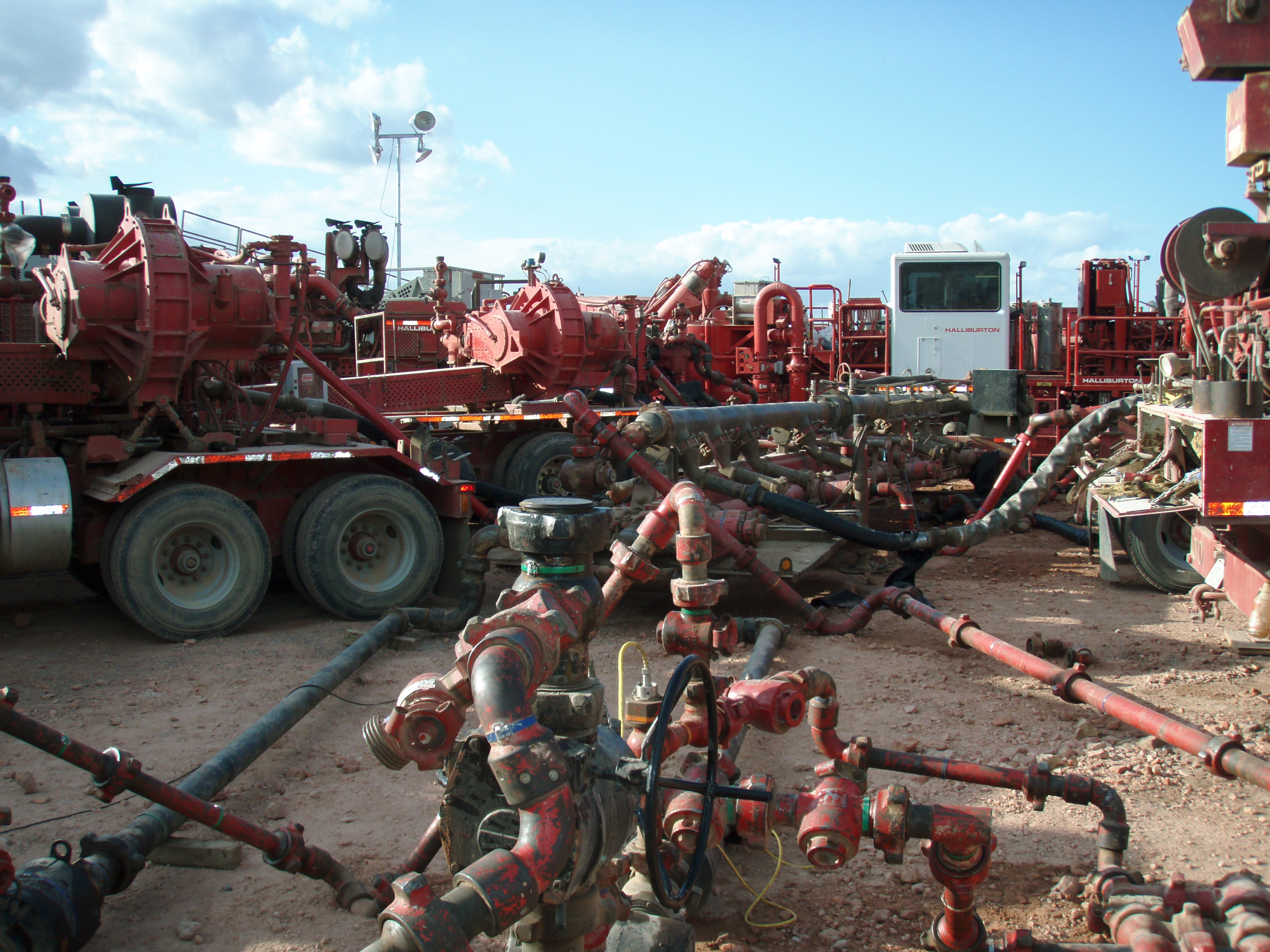 Halliburton fracturing operation in the Bakken, photographed by Joshua Doubek in 2011